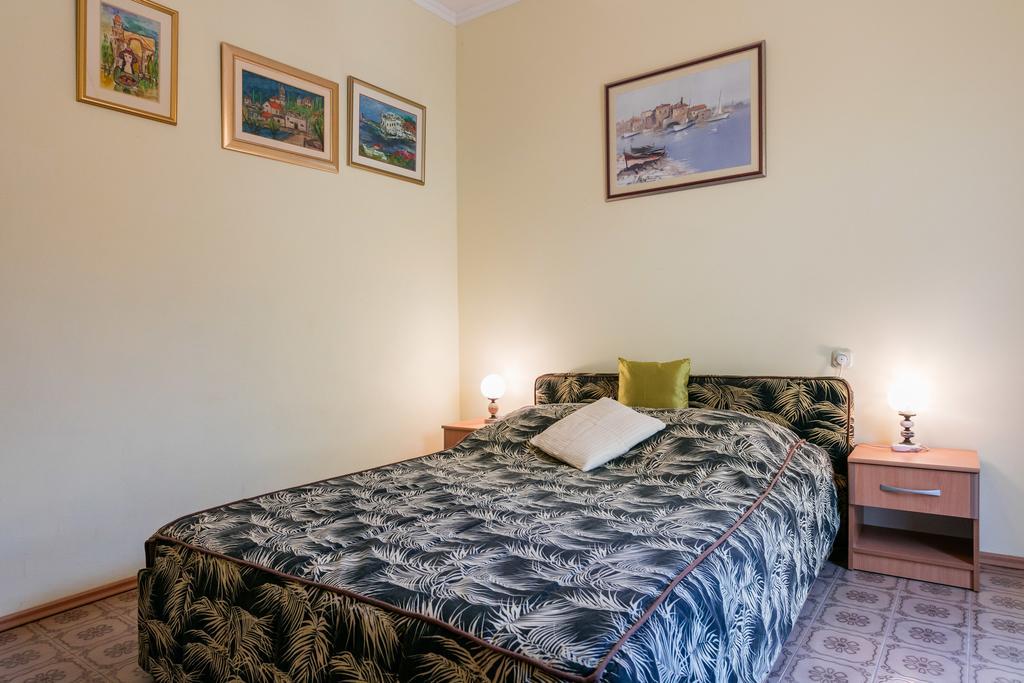 Apartments Kastelani Komiža Εξωτερικό φωτογραφία